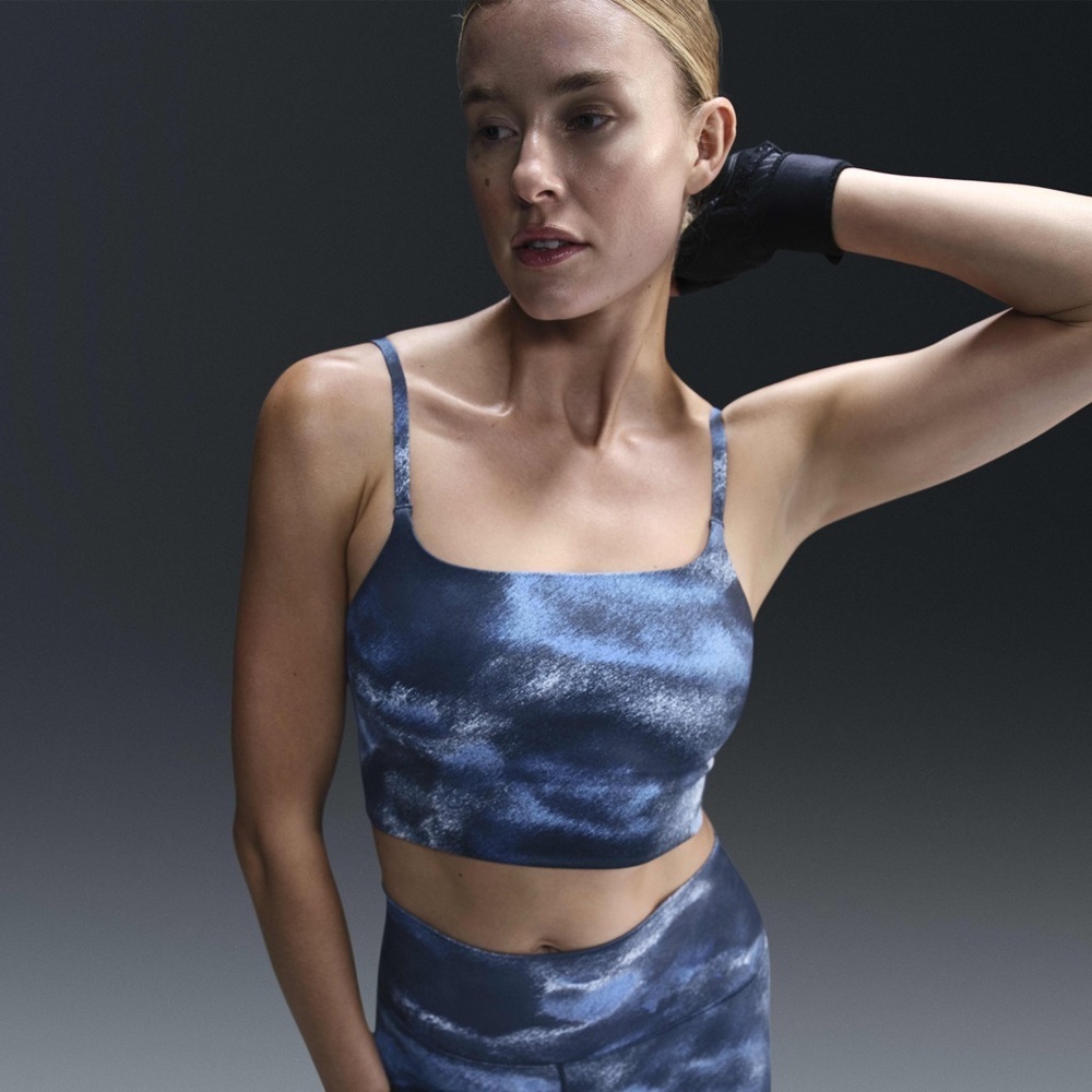 NWT Nike One Blue Training Light Support Patterned Longline Sports Bra Large